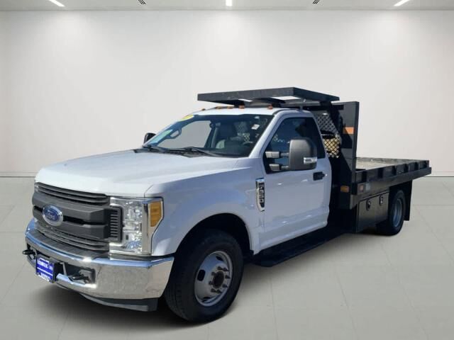 2017 Ford F-350 Super Duty XL — photo 1 of 13