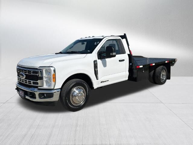 2023 Ford F-350 Super Duty XL — photo 1 of 13