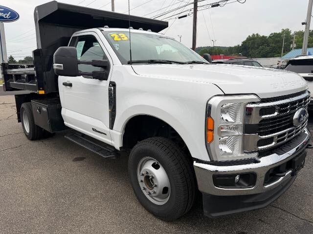 2023 Ford F-350 Super Duty XL — photo 1 of 12