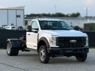 2023 Ford Super Duty F-450 DRW XL Cab & Chassis 2D