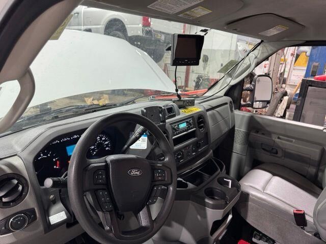 2023 Ford E-Series E-350 SD
