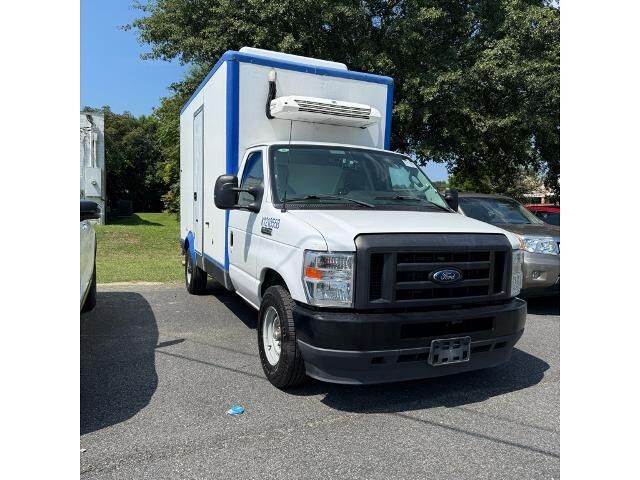 2023 Ford E-Series E-350 SD