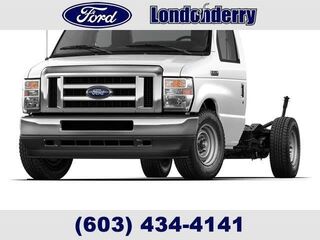 2025 Ford E-Series E-350 SD