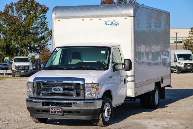 2024 Ford E-Series E-350 SD