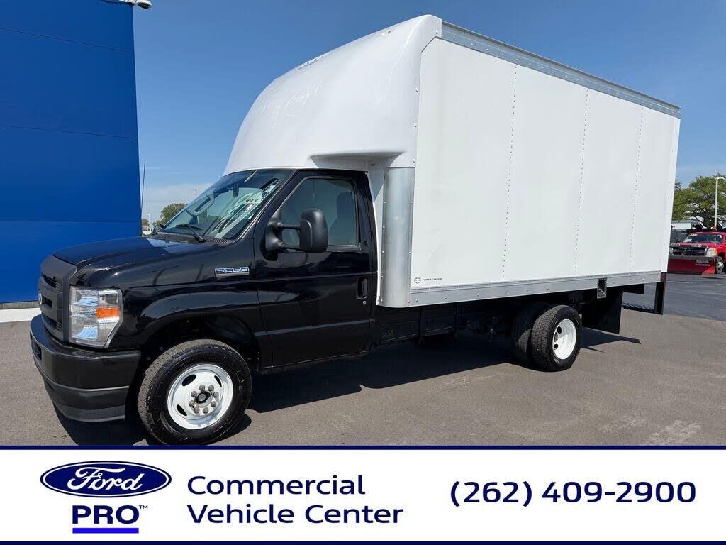 2027 Ford E-Series E-350 SD — photo 1 of 1