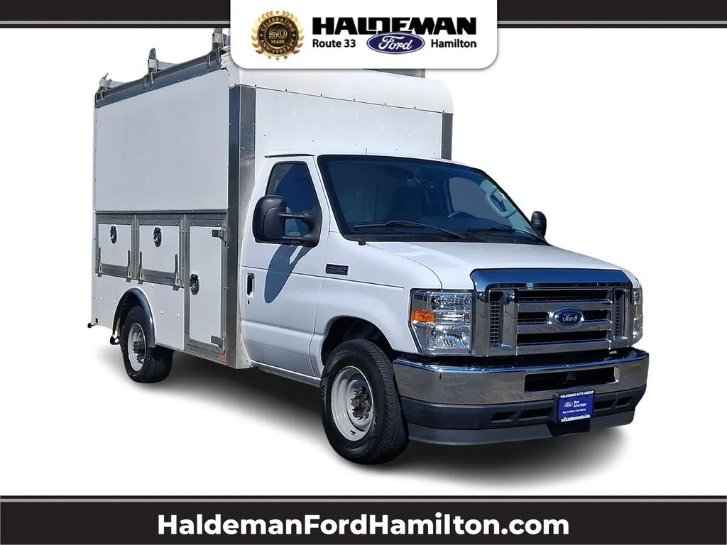 2022 Ford E-Series E-350 SD — photo 1 of 13