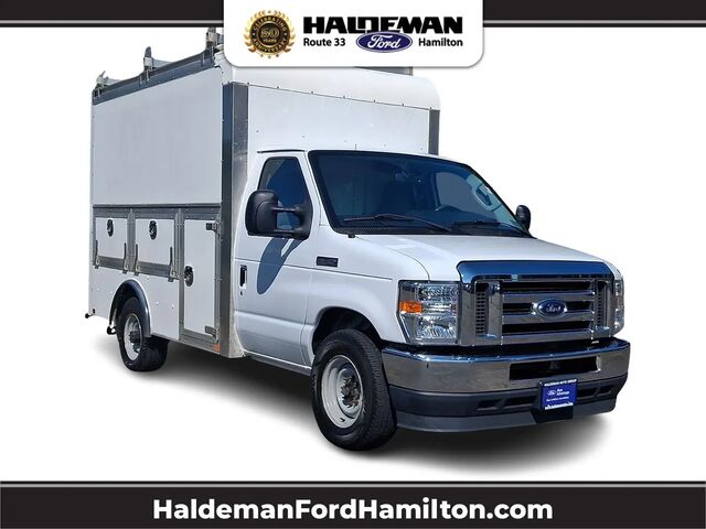 2022 Ford E-Series E-350 SD