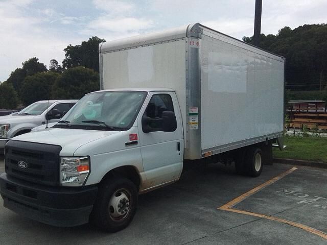 2026 Ford E-Series E-350 SD