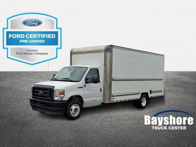 2021 Ford E-Series E-350 SD