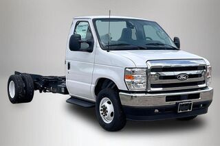 2027 Ford E-Series E-450 SD