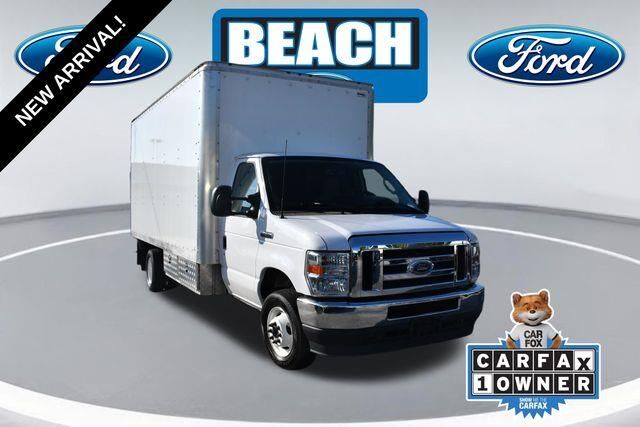 2023 Ford E-Series E-450 SD — photo 1 of 13