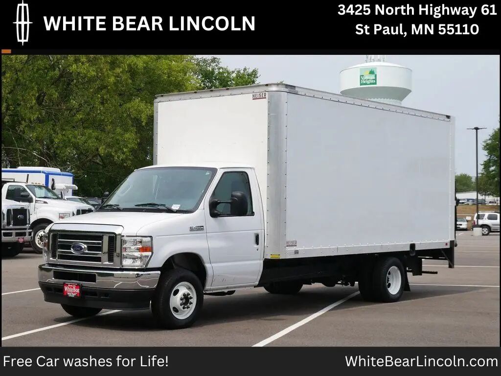 2024 Ford E-Series E-450 SD — photo 1 of 13