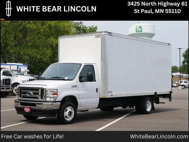 2024 Ford E-Series E-450 SD