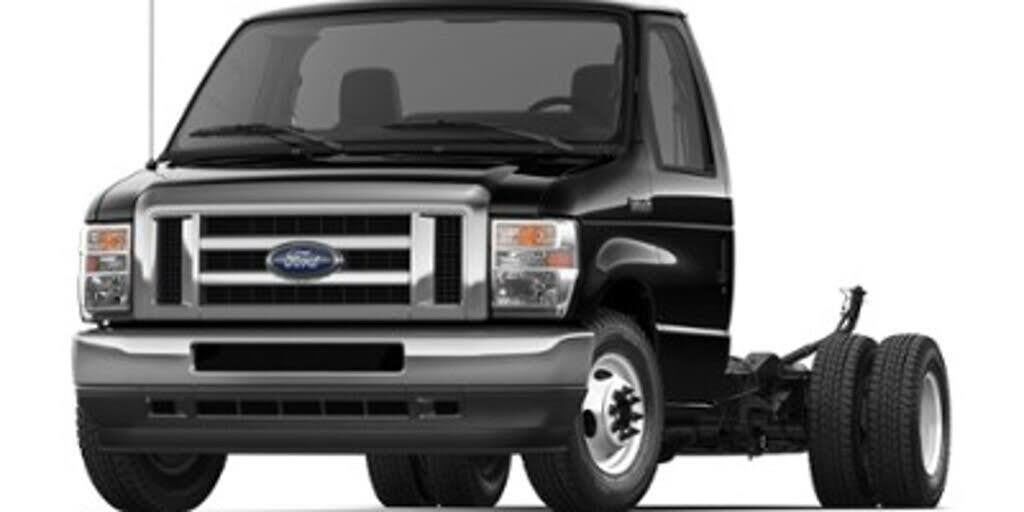 2027 Ford E-Series E-450 SD — photo 1 of 1