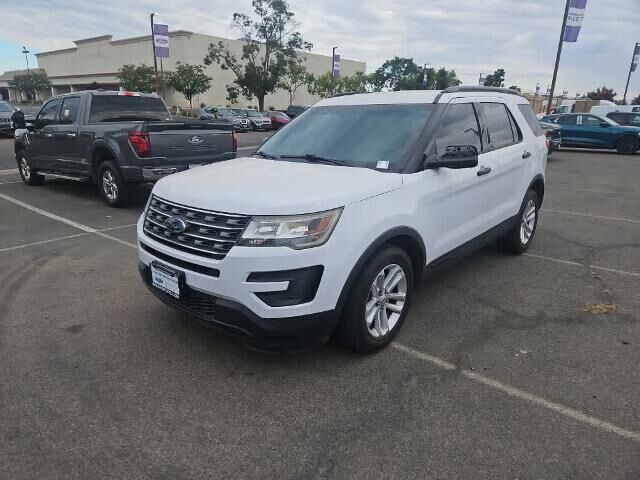 2016 Ford Explorer Base