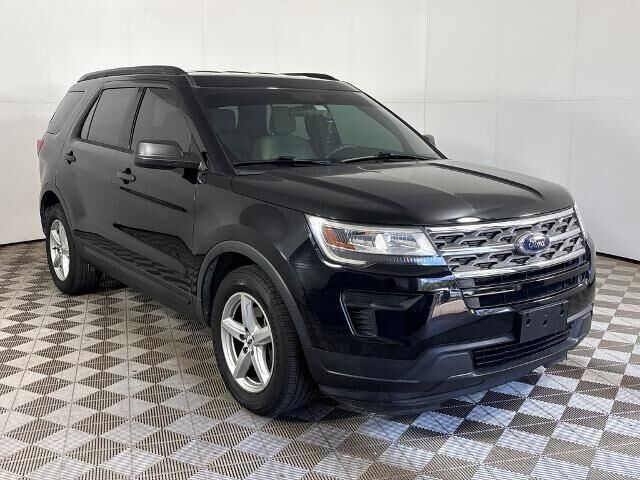 2018 Ford Explorer Base — photo 1 of 26