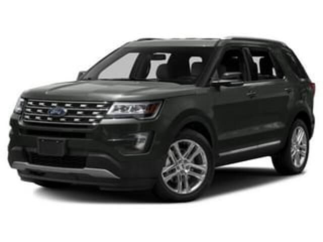 2017 Ford Explorer XLT — photo 1 of 1
