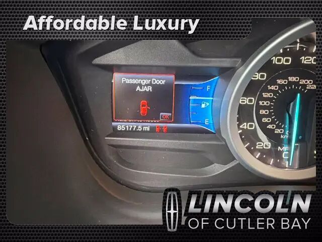 2015 Ford Explorer XLT — photo 1 of 11
