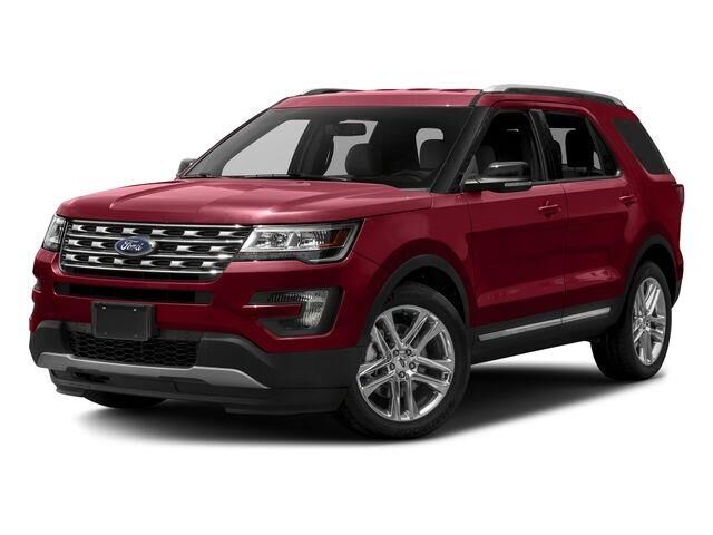 2017 Ford Explorer XLT — photo 1 of 20