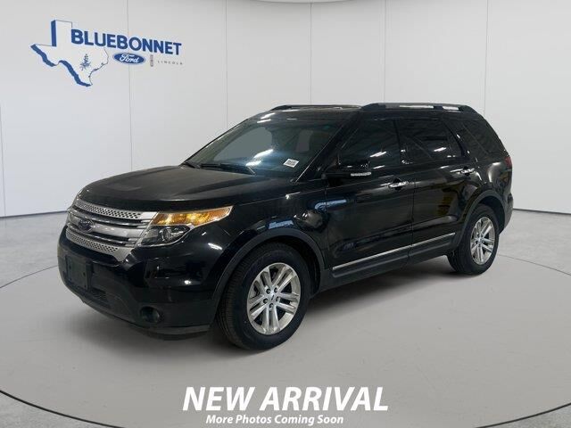 2014 Ford Explorer XLT — photo 1 of 26