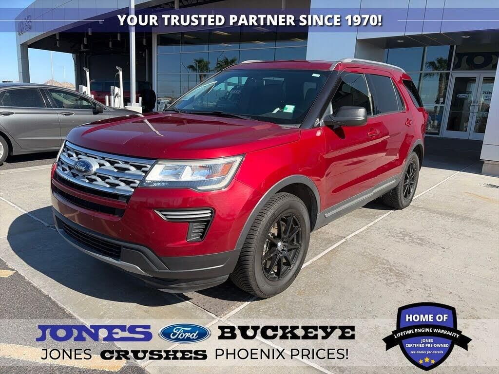 2019 Ford Explorer XLT — photo 1 of 1