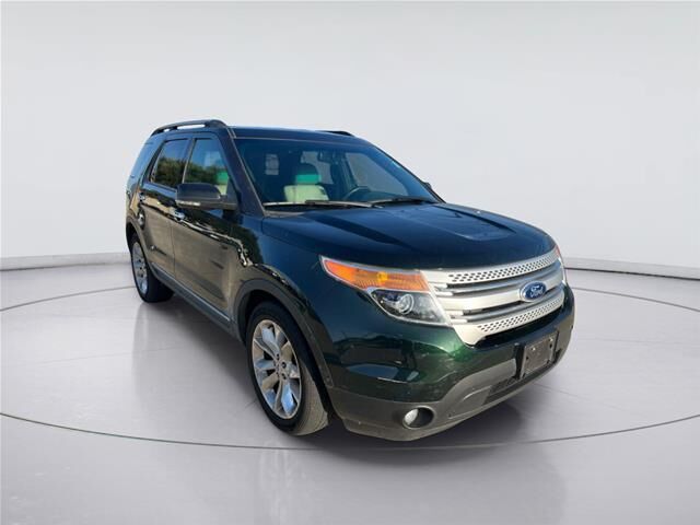 2013 Ford Explorer XLT — photo 1 of 13