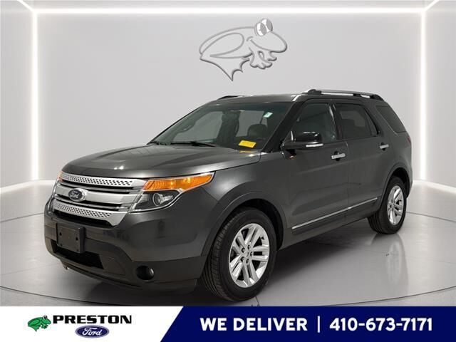 2015 Ford Explorer XLT — photo 1 of 13