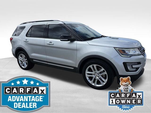 2017 Ford Explorer XLT — photo 1 of 14