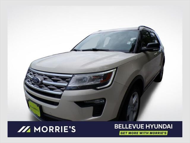 2018 Ford Explorer XLT — photo 1 of 13