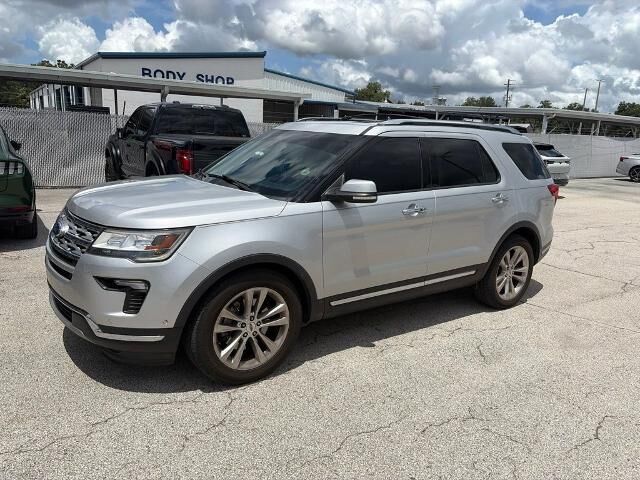2018 Ford Explorer Limited — photo 1 of 8