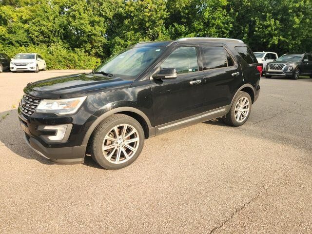 2017 Ford Explorer Limited — photo 1 of 26
