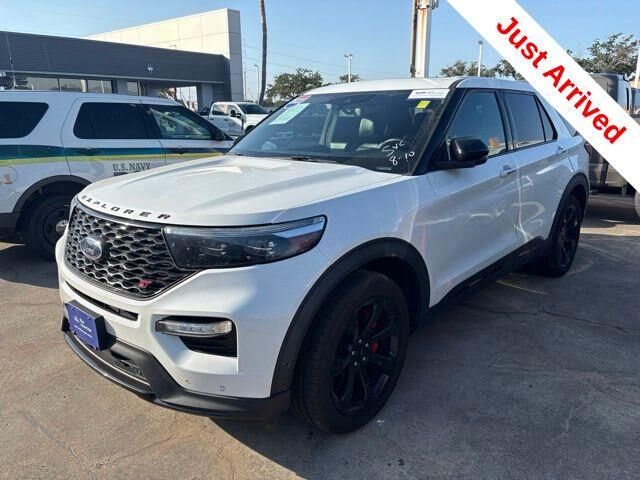 2022 Ford Explorer ST — photo 1 of 26