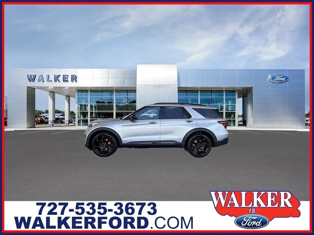 2022 Ford Explorer ST — photo 1 of 26