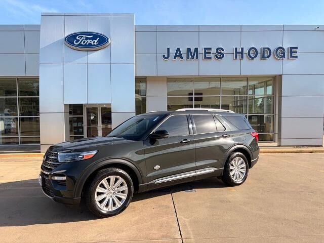 2022 Ford Explorer King Ranch — photo 1 of 39