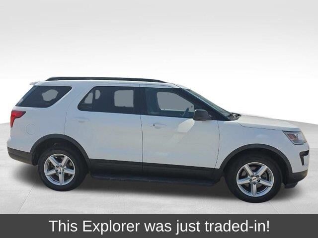 2018 Ford Explorer Base — photo 1 of 2