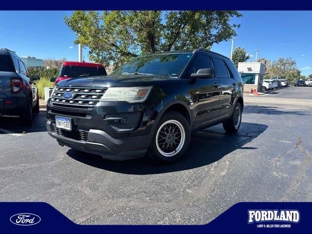 2017 Ford Explorer Base