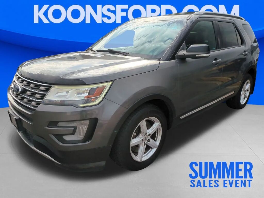 2016 Ford Explorer XLT — photo 1 of 27