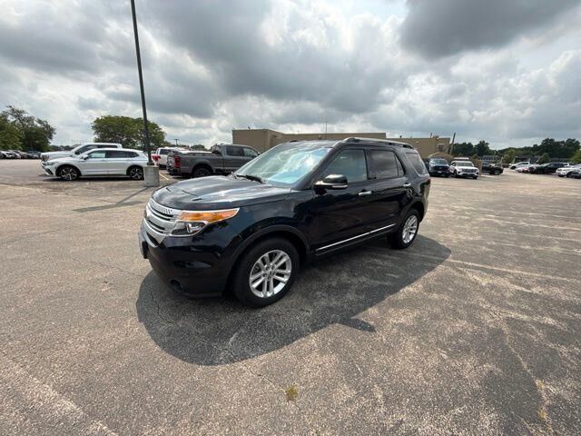 2014 Ford Explorer XLT — photo 1 of 13
