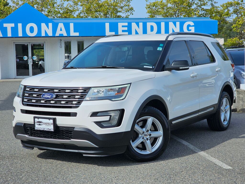 2016 Ford Explorer XLT — photo 1 of 13