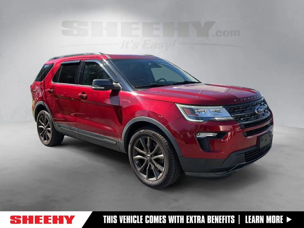 2018 Ford Explorer XLT — photo 1 of 13