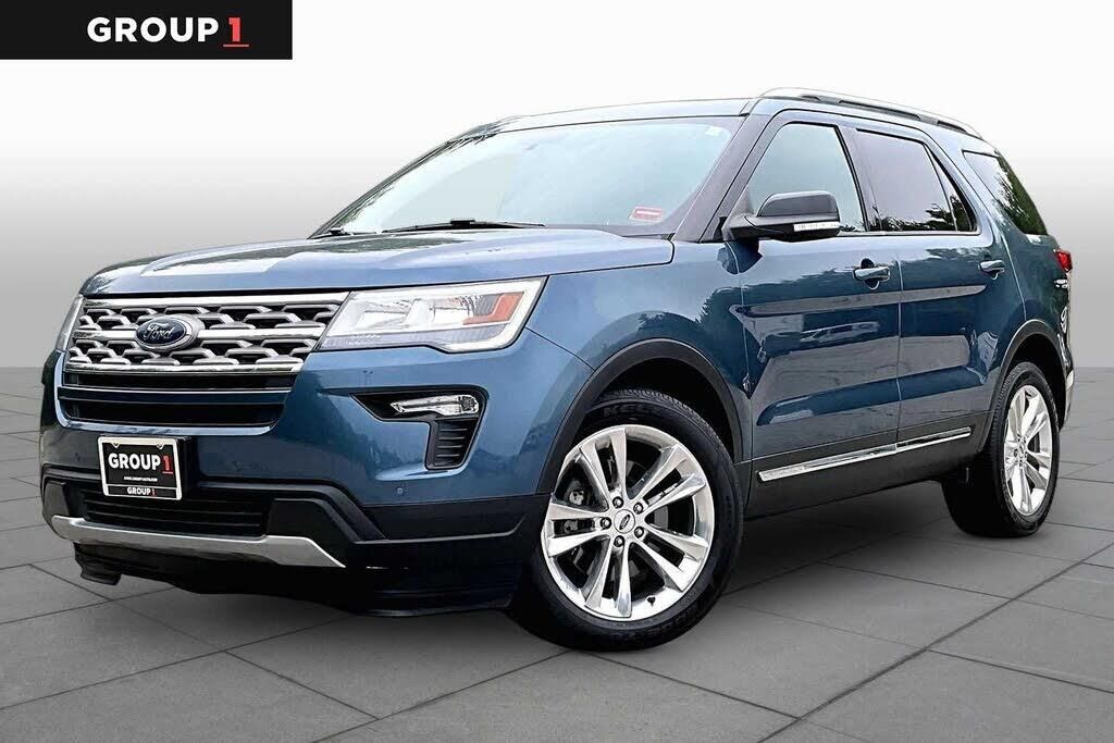 2018 Ford Explorer XLT — photo 1 of 1