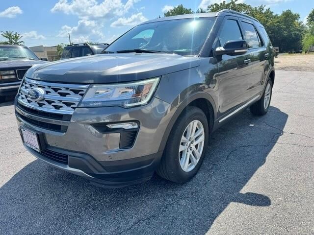 2018 Ford Explorer XLT — photo 1 of 12