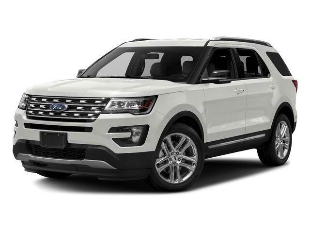 2017 Ford Explorer XLT — photo 1 of 13