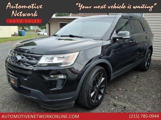 2018 Ford Explorer XLT — photo 1 of 6