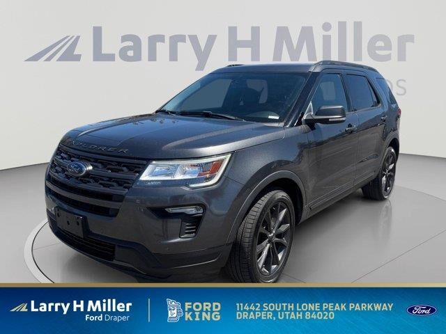 2018 Ford Explorer XLT — photo 1 of 39