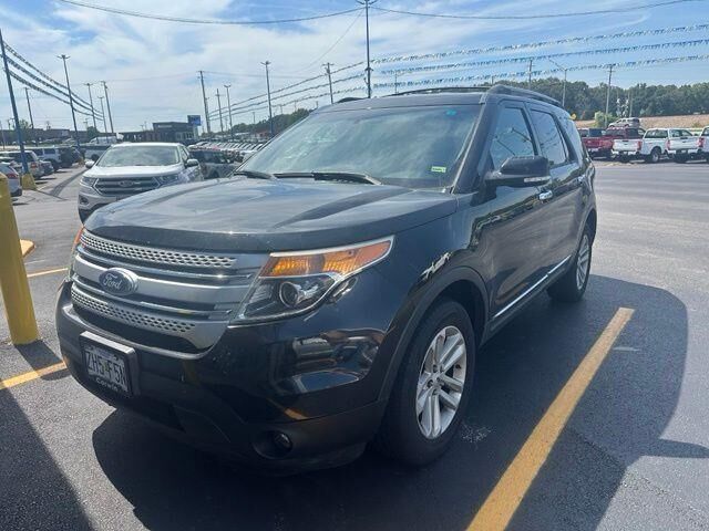 2014 Ford Explorer XLT — photo 1 of 39