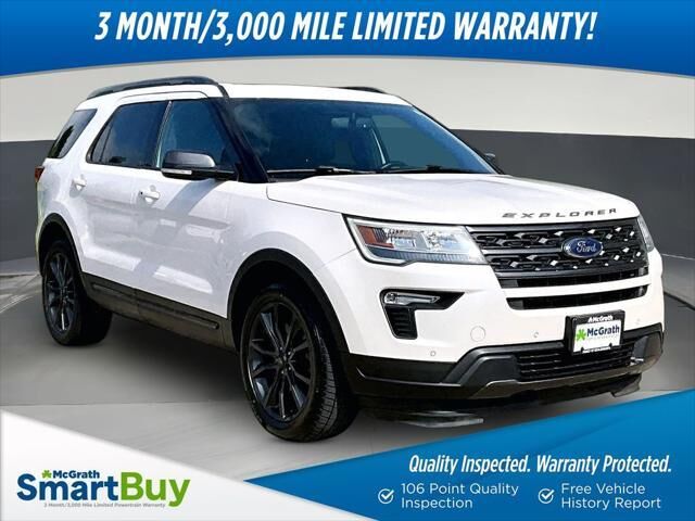 2018 Ford Explorer XLT — photo 1 of 11