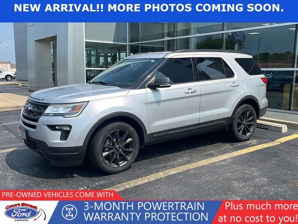 2019 Ford Explorer XLT — photo 1 of 1