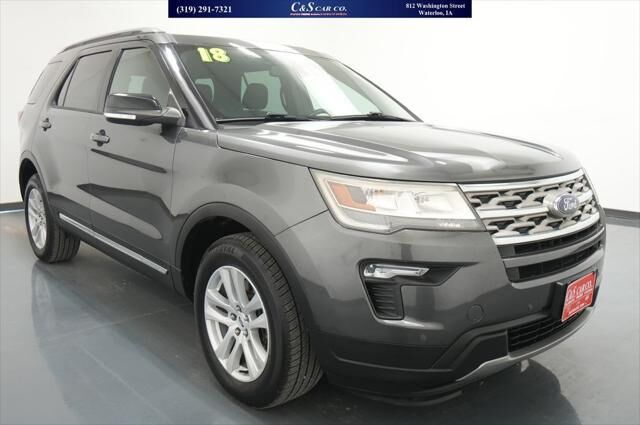 2018 Ford Explorer XLT — photo 1 of 13