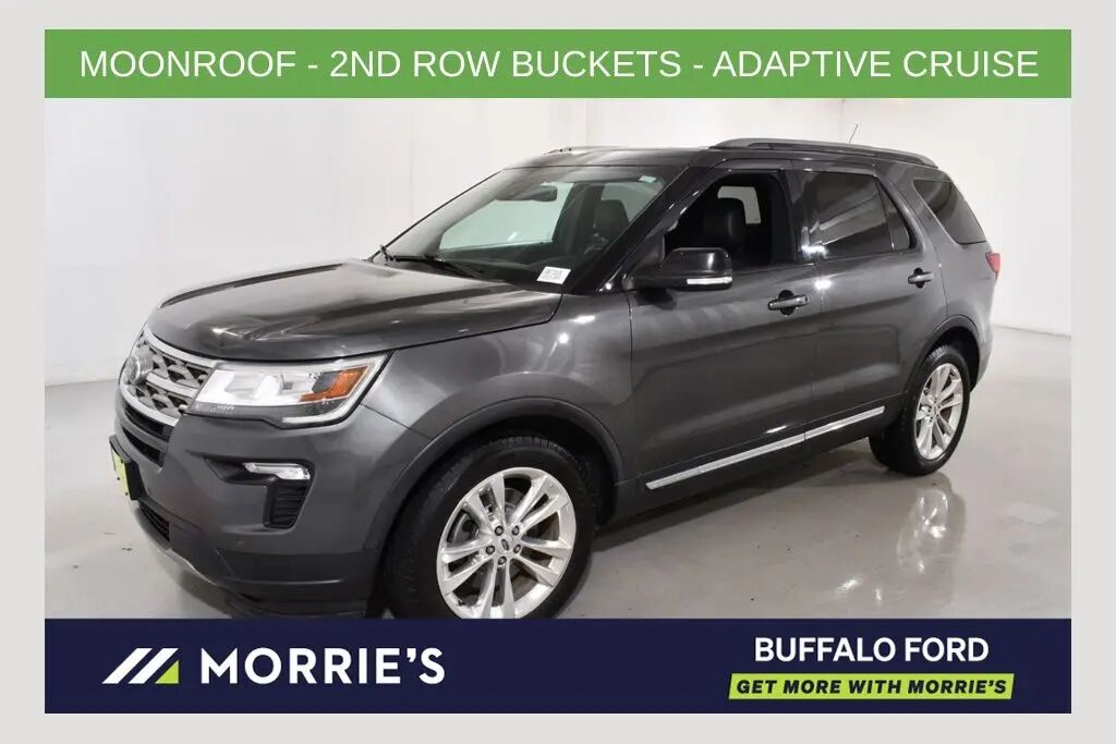 2018 Ford Explorer XLT — photo 1 of 9
